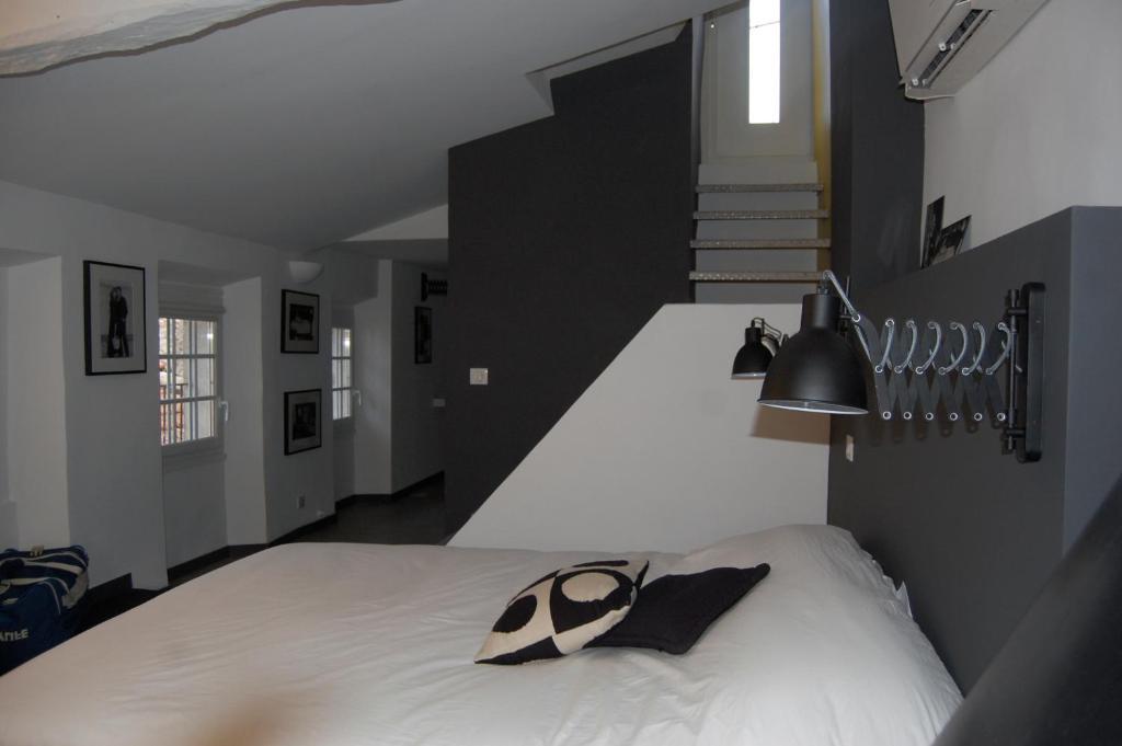 Hotel Le 2 à Vence Chambre photo